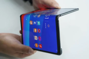 சாம்சங்குக்கு போட்டியாக மடிக்கக்கூடிய அசத்தல் ஸ்மார்ட்போன்! களத்தில் இறங்கிய பிரபல நிறுவனம்