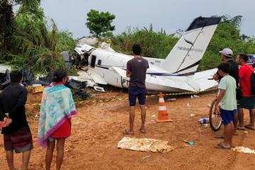 பிரேசில் விமான விபத்தில் 12 பேர் பலி