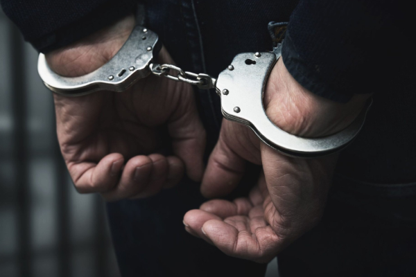 இரகசிய தகவலால் கைதான இளைஞன் ; சோதனையில் மீட்க்கப்பட்ட பொருட்கள் | Youth Arrested For Secret Info