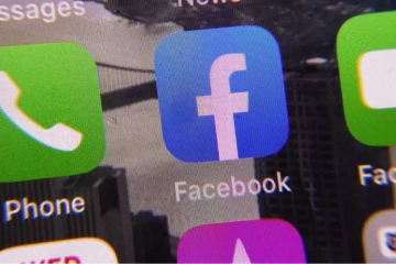 சிறுவர்களுக்கு சமூக ஊடகத் தடை? கனடாவில் வலுக்கும் கோரிக்கை