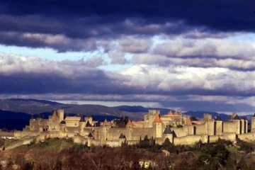 அக்டோபர் விடுமுறையில் பிரான்ஸ் செல்ல திட்டமா?: உங்களுக்கு ஒரு எச்சரிக்கை செய்தி