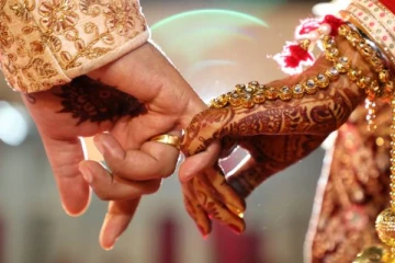 திருமணம் செய்யாமல் வாழ்ந்தால் இந்த உரிமை இல்லை - உயர்நீதிமன்றம் அதிரடி