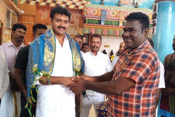 கிழக்கின் புதிய ஆளுநர் திருக்கோணேஸ்வரத்தில் வழிபாடு | Worship At Thirukoneswaram The New Governor East