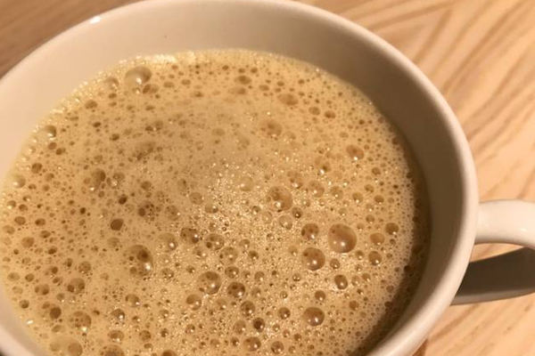 வறட்டு இருமலை அலற விடும் கசப்பான இஞ்சி டீ - இனி சுவையாக இப்படி