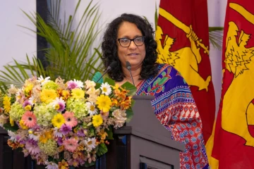 ஆட்சி கவிழாது! சூழ்ச்சி பலிக்காது - எதிர்க்கட்சிகளுக்கு பிரதமர் ஹரிணி கடும் எச்சரிக்கை