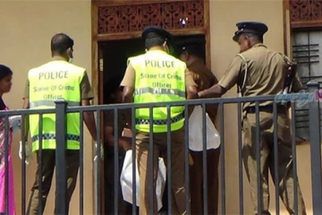 யாழில் தனிமையில் வசித்த பெண் மீது தாக்குதல்!