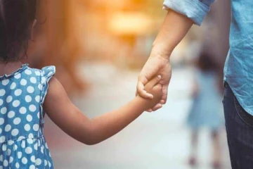 இலங்கைக் குழந்தைகள் சட்டவிரோதமாக தத்தெடுக்கப்பட்ட விவகாரத்தைத் தொடர்ந்து சட்டத்தில் மாற்றம் செய்ய விரும்பும் சுவிட்சர்லாந்து