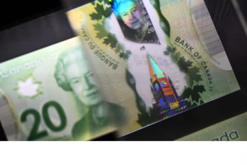 செலவுகளை குறைத்துக் கொண்ட கனடிய மக்கள்