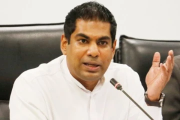 தற்காலிக மின்சார சபை ஊழியர்களுக்கு மகிழ்ச்சியை ஏற்படுத்திய அமைச்சர்!