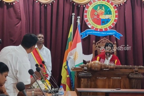 வவுனியா மாநகர எல்லைக்குள் புகைத்தல் பகுதிகளுக்கு தடை | Smoking Areas Banned Within Vavuniya City Limits