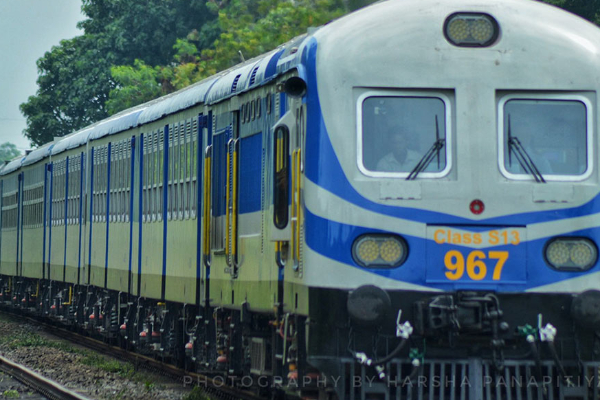 ரயிலில் யாழ்ப்பாணம் செல்வோர் கவனத்திற்கு ; இடைநிறுத்தப்படவுள்ள சேவை | Attention To Those Traveling To Jaffna By Train