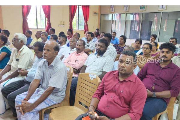 காணி விவகாரம்! தேசிய மக்கள் சக்தி தரப்பு மேற்கொண்ட முயற்சியை தடுத்து நிறுத்திய கஜேந்திரகுமார் எம்.பி | Palai Divisional Secretariat Committee Meeting