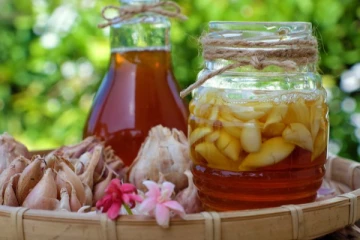 நோய் எதிர்ப்பு சக்தி குறைவாக உள்ளதா? தேனை இப்படி பயன்படுத்தி பாருங்கள்! நன்மைகள் ஏராளம்