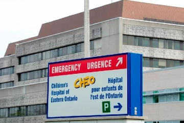 சிறார்கள் அனுமதிப்பால் திணறும் கனேடிய மருத்துவமனை