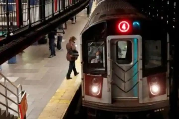 ஆசிய பெண்ணை ரயில் முன் தள்ளிவிட்டு கொலை செய்த அமெரிக்கர்! பரபரப்பு சம்பவம்