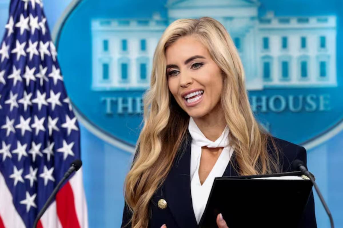 மீண்டும் சர்ச்சையில் வெள்ளை மாளிகை ஊடகச் செயலர்... | Trump S New Press Secretary Failing Us Bar Exam மீண்டும் சர்ச்சையில் வெள்ளை மாளிகை ஊடகச் செயலர்... | Trump S New Press Secretary Failing Us Bar Exam