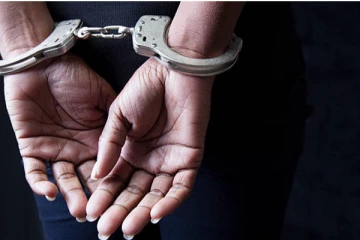 பிரபல பாதாள உலகக் குழு உறுப்பினர் ரஸ்யாவில் கைது