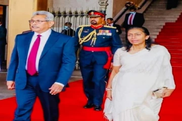 புதன் அதிகாலை நாட்டை விட்டு வெளியேறினார் கோட்டாபய