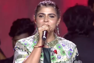 உலகளவில் ட்ரெண்ட் ஆகும் சின்மயி.. முத்த மழை-க்கு கிடைத்த வரவேற்பை பாருங்க