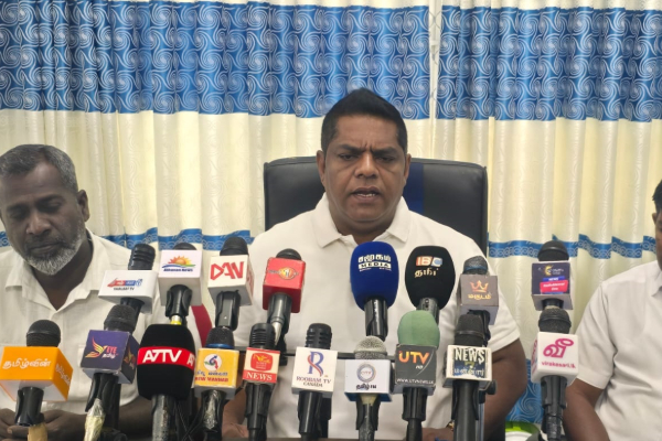 மன்னாரில் பண்டிகை கால கடைகள் ஏல விற்பனை! 4 கோடியை தாண்டிய வருமானம் | Festive Season Shops Auction In Mannar