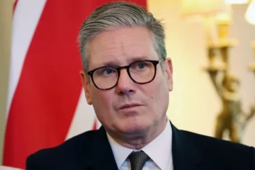 வெளிநாட்டுப் பணியாளர்களுக்கு புதிய சிக்கல்: பிரித்தானிய பிரதமரின் புதிய திட்டம்