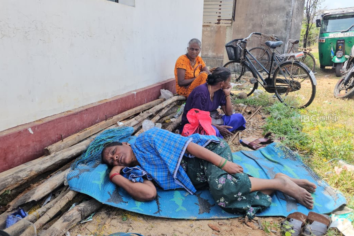 யாழில் கடற்றொழிலாளர்கள் மாயம்: புறந்தள்ளப்படும் தேடுதல் நடவடிக்கை - உறவினர்கள் குற்றச்சாட்டு | Missing Jaffna Fishermen Rescue Demand