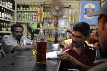 மதுக்கடைகள் திறப்புக்கு சமாதி ராஜபக்க்ஷ கடும் எதிர்ப்பு