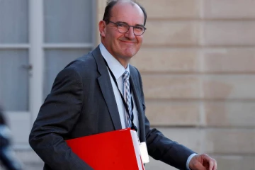 பிரதமர் மற்றும் அமைச்சர்கள் மீதான 20,000 வழக்குகளை ரத்து செய்த பிரான்ஸ் நீதிமன்றம்!