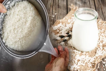 அரிசி வடித்த தண்ணீரை இனிமேல் வீசாதீங்க! இப்படியும் பயன்படுத்தலாம் தெரியுமா?