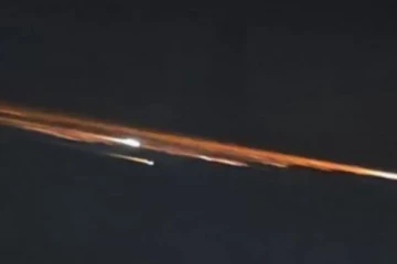 அது ஏலியன் அல்ல  ,வானிலிருந்து விழுந்த உலோக மர்மப் பொருள்  : விளக்கம் கொடுத்த அதிகாரிகள்