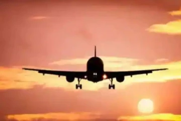 உக்ரைன்- ரஷ்யா செல்லும் விமானங்களை ரத்து செய்தது UAE