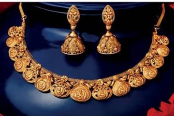 சரசரவென ஏறும் தங்கம் விலை - இல்லத்தரசிகள் கலக்கம்