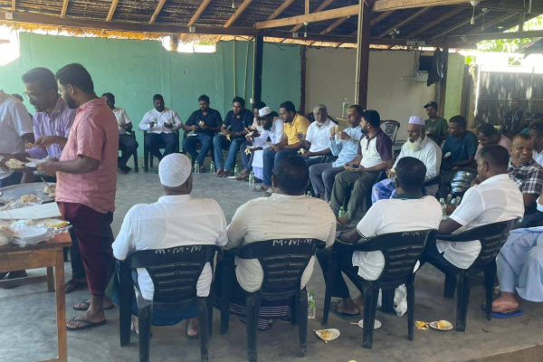 அரசியலுக்கு அப்பாற்பட்டு தீர்வு ; அறுகம்பை சபாத் இல்லம் மூடல் | Solution Beyond Politics Closure Arugambay House