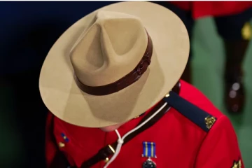 கனடாவில் பொலிஸாருக்கு எதிராக 400க்கும் மேற்பட்ட குற்றச்சாட்டுகள்