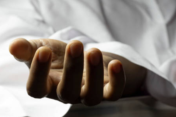 மனைவி உயிரிழப்பு; கணவர் தலைமறைவு | Death Of Wife Husband Absconded