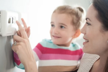 கனடாவில் மின் பயனர்களுக்கு ஒர் மகிழ்ச்சி செய்தி