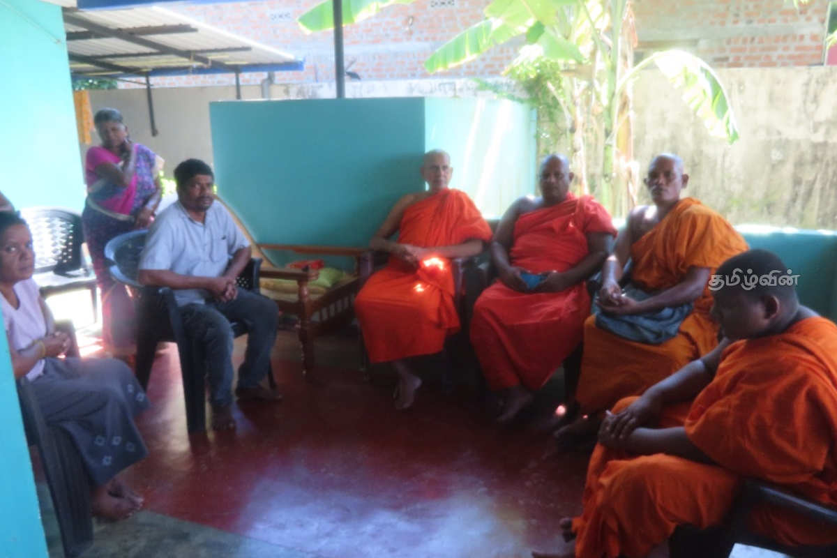 அனோஜனுக்காக கொழும்பில் போராட்டத்தில் களமிறங்கும் சீலரத்ன தேரர் | Seelarathna Thero Visited Anojan Parents