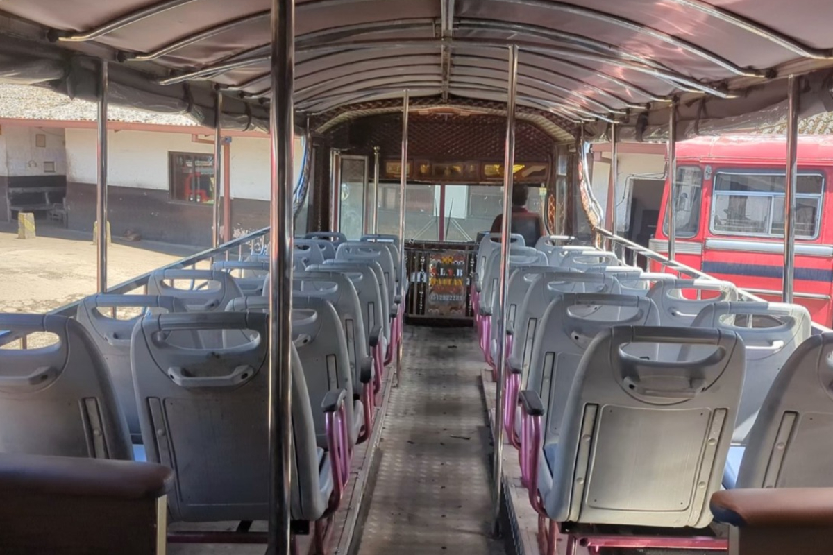 ஹட்டனில் நவீன சுற்றுலா பேருந்து சேவை ஆரம்பம்! முன்பதிவு செய்யவும் வாய்ப்பு | Modern Tourist Bus Service Begins In Hatton