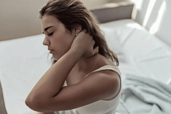 பாத மசாஜ் செய்வதால்  கிடைக்கும்   நன்மைகள்; என்னென்ன தெரியுமா! | Benefits Of Foot Massage