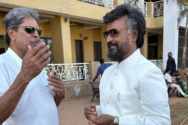 வயதானாலும் அழகும் ஸ்டைலும் குறையாத ரஜினி - லால் சலாம் படப்பிடிப்பில் இருந்து வைரலாகும் வீடியோ | Rajini Viral Video From Lal Salaam Shooting Spot வயதானாலும் அழகும் ஸ்டைலும் குறையாத ரஜினி - லால் சலாம் படப்பிடிப்பில் இருந்து வைரலாகும் வீடியோ | Rajini Viral Video From Lal Salaam Shooting Spot