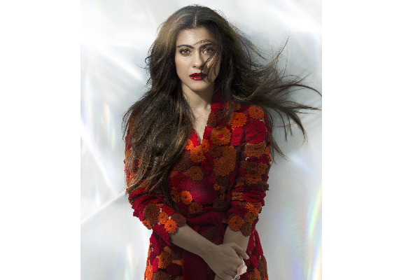 ஆயிரக்கணக்கில் வாடகை வாங்கும் பாலிவுட் நடிகை கஜோல், அதுவும் அவரின் சொந்த வீட்டையே! | Kajol Rent His Own House