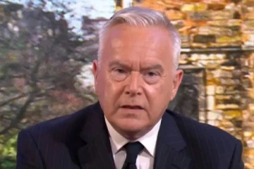 சிறுவனின் ஆபாச படத்திற்காக பல லட்சம் செலவிட்ட பிரபல நபர் இவர்தான்: மனைவியே அம்பலப்படுத்திய பெயர்