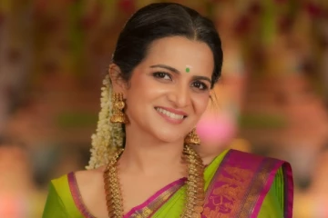 பட்டுப்புடவையில் தொகுப்பாளினி திவ்யதர்ஷினியின் போட்டோஷூட்..