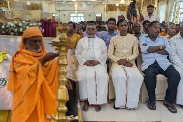 தமிழினத்துக்கு துரோகம் செய்துகொண்டு தமிழ்த் தேசியக் கட்சிகளுக்குள் இருக்க வேண்டாம் : அகத்தியார் அடிகளார் வலியுறுத்தல்