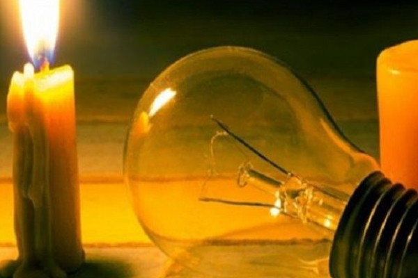 நான்கு நாட்களுக்கு மக்களுக்கு இருள் இல்லை! | No Darkness For The People For Four Days