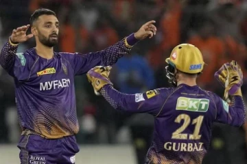 கடைசி நொடி வரை பரபரப்பு..தமிழக வீரரின் துல்லியமான பந்துவீச்சில்..ஐதராபாத் அணியை வீழ்த்திய கொல்கத்தா