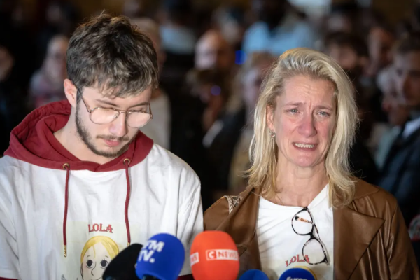 புலம்பெயர்ந்த பெண்ணால் கொல்லப்பட்ட சிறுமி வீட்டில் மற்றொரு துயரச் சம்பவம் | Dad Dies Father Of France Girl Who Tortured