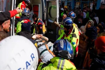 நாளுக்கு நாள் அதிகரிக்கும் உயிரிழப்புகள்! கதிகலங்க வைக்கும் பலி எண்ணிக்கை - துருக்கி நிலநடுக்கம்