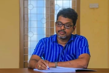 தமிழ்த் தேசிய மக்கள் முன்னணியை விமர்சித்த காசி ஆனந்தன் - அரசியல் தெரியாமல் பேசுகிறார் - முன்னணி பதில்