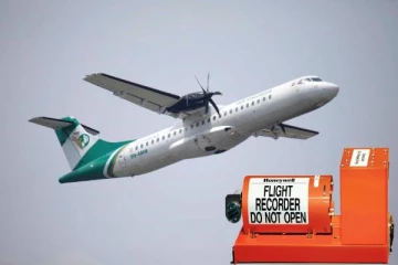 விமானம் விபத்தில் சிக்கினால் ஏன் கருப்பு பெட்டி தேடப்படுகிறது தெரியுமா?